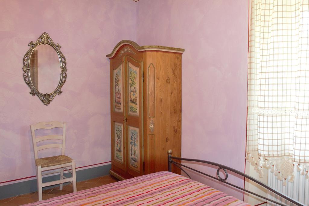 Agriturismo Casale La Palombara Cerreto di Spoleto Habitación foto